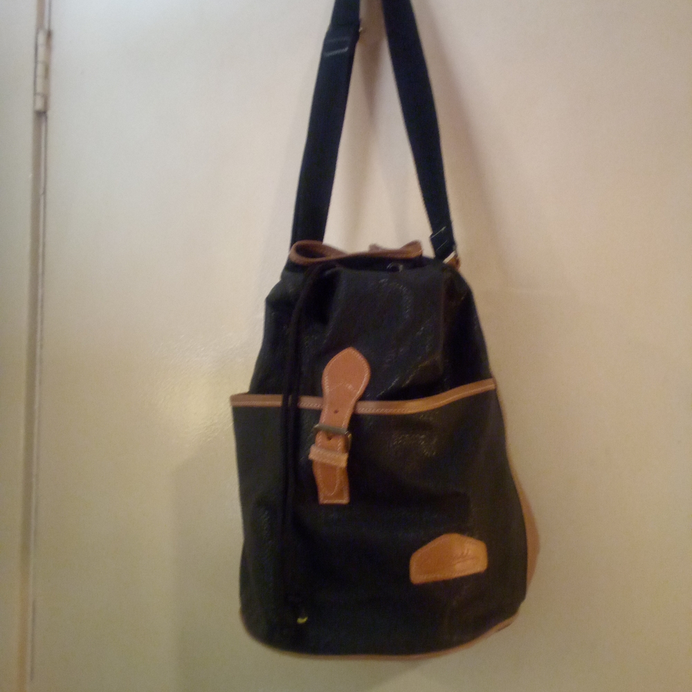 Stylish Black and Tan Men's Bag